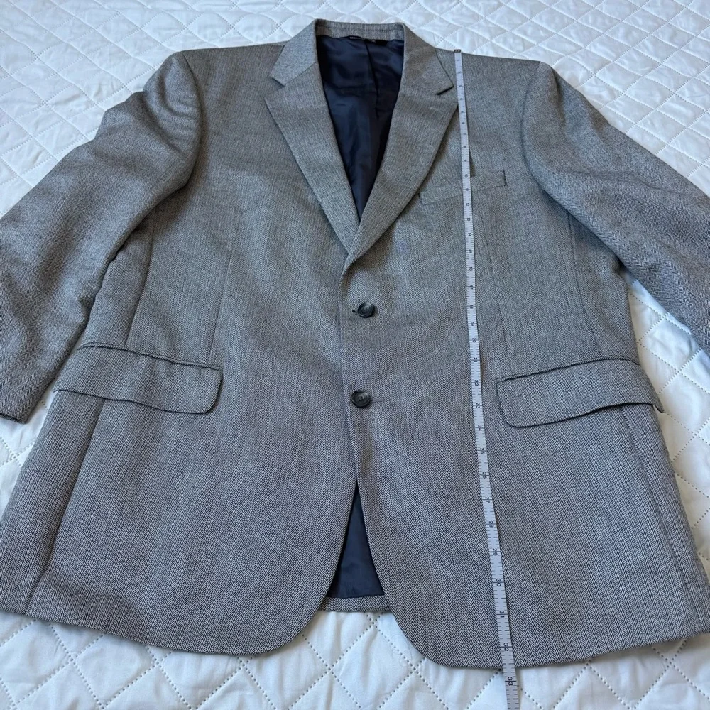 Jos. A. Bank Signature Men’s 46R L Suit Jacket Silk Camelhair Gray Herringbone